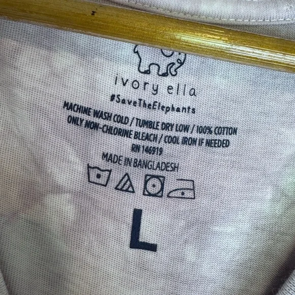 NWOT IVORY ELLA Light Purple T-Shirt - Picture 5 of 6